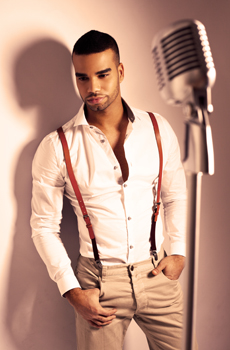András Kállay-Saunders