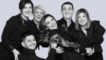 Albina & Familja Kelmendi