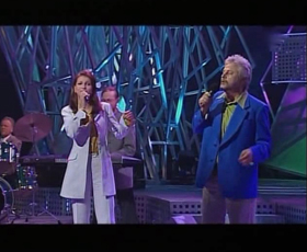 Maarja-Liis Ilus & Ivo Linna (Estonie)